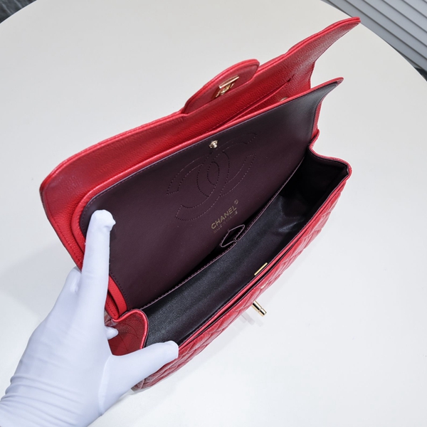 シャネルバッグ着用イメージ